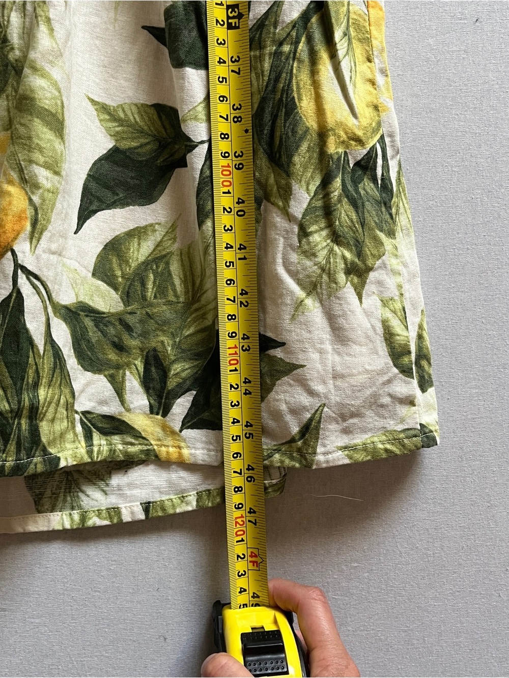 H&M Linen Blend Tropical Leaf Citrus Fruit Print Button Front Midi Dress Sz XS - Picture 9 of 10